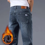 Men's Fleece-Lined Straight-Leg Stretch Jeans