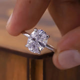 925 Sterling Silver Oval Cut Zircon Ring – Luxury Engagement & Wedding Jewelry