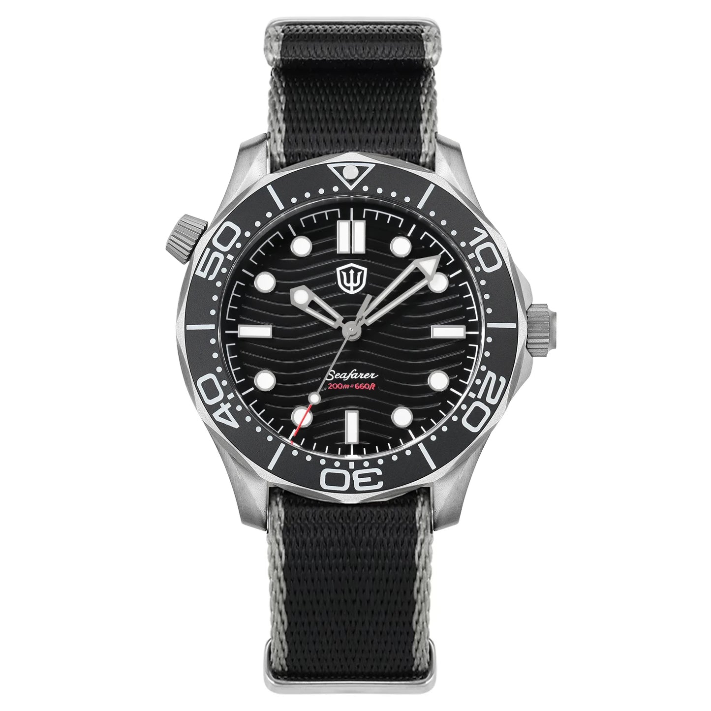 Watchdives WD007Q Titanium Dive Watch 42mm VH31 Sweep Quartz Men Watch Sapphire Crystal Helium Escape Valve 200M Waterproof Lumi