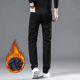 Men’s Fleece-Lined Straight-Leg Stretch Jeans
