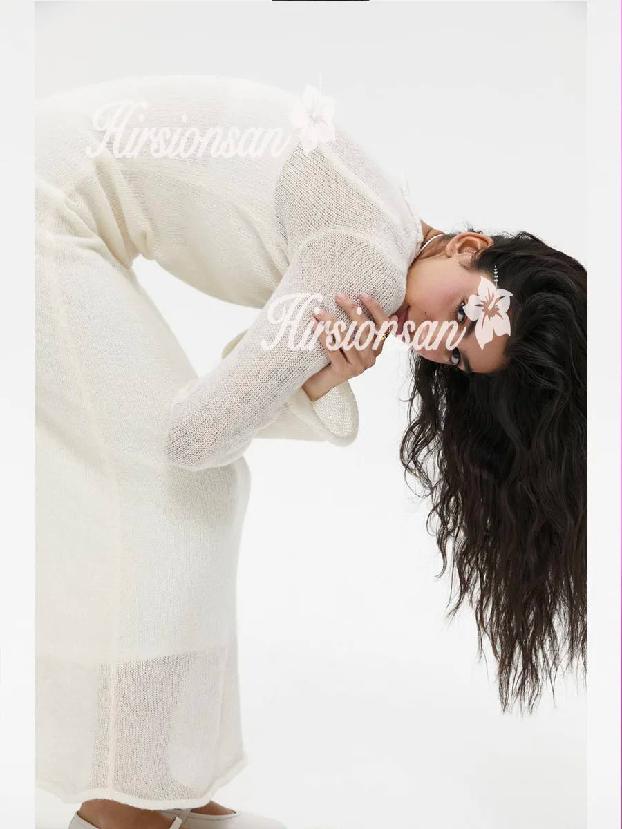 Elegant O-Neck Knit Maxi Dress