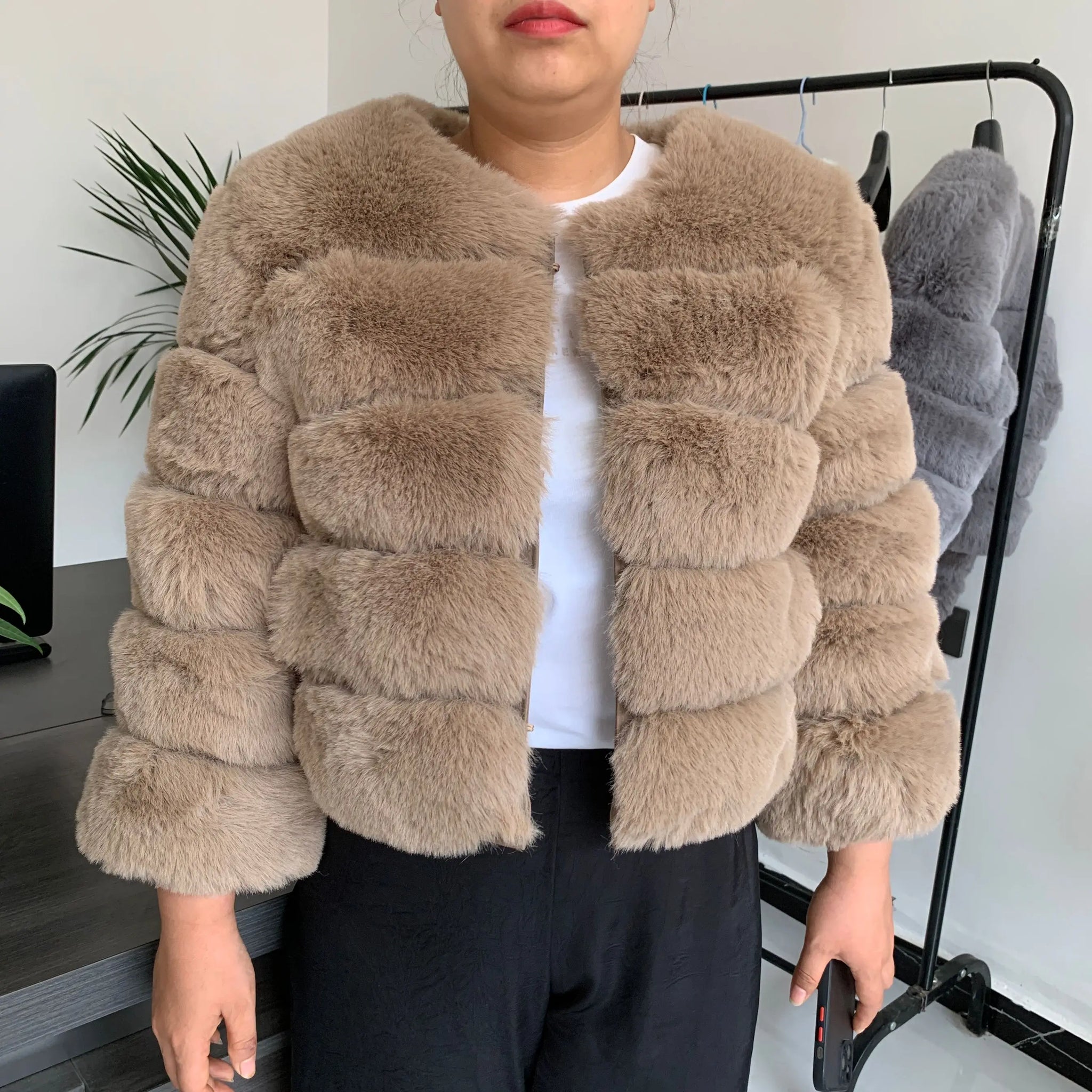Elegant Winter Faux Fox Fur Crop Jacket