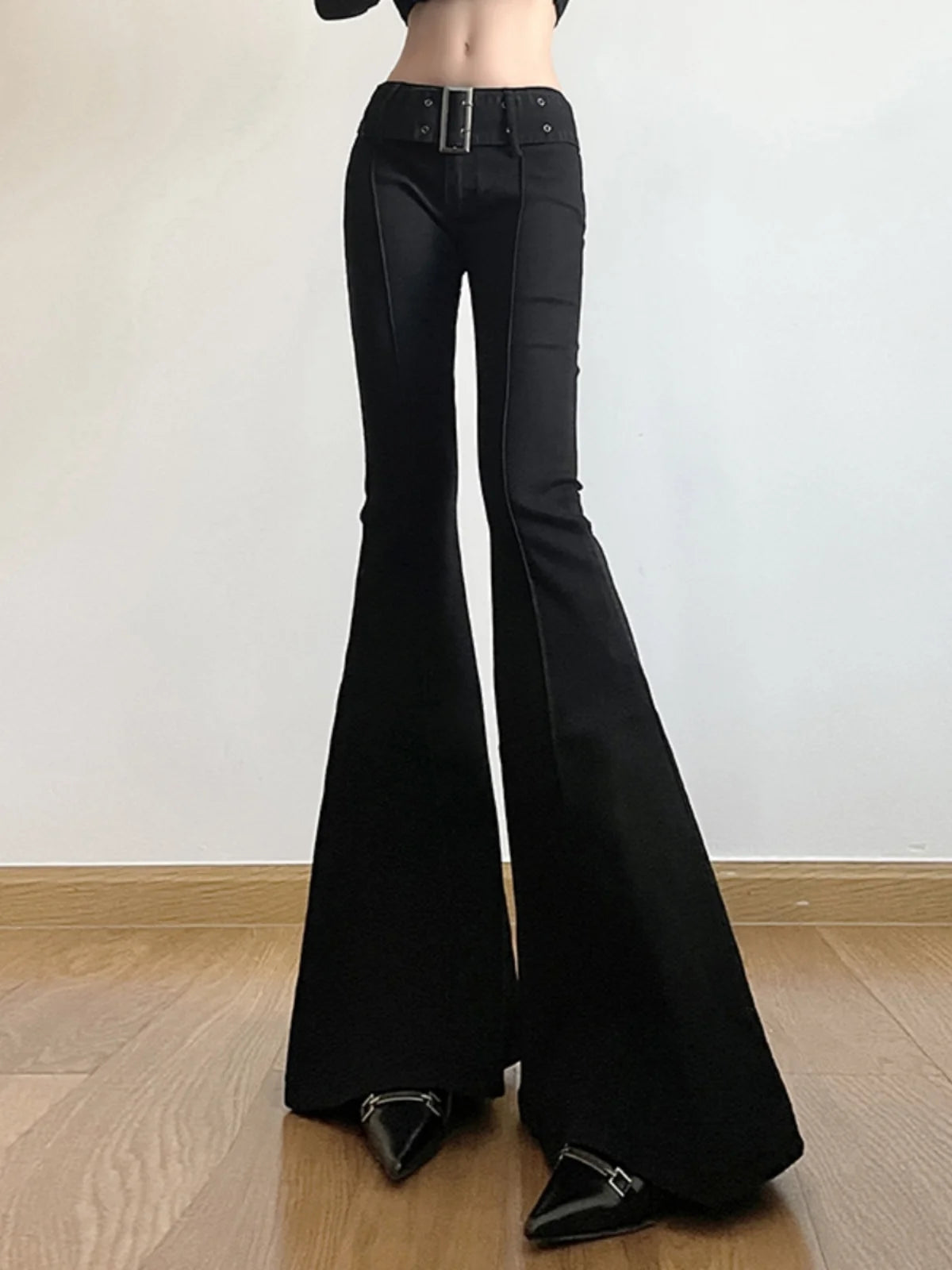 Women's Black High-Waist Flare Jeans | Vintage Y2K Style